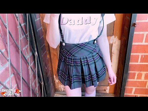 ❤️ L'escola es xucla la polla profundament i la folla en lloc de les classes. ❤️ Súper porno al porno ca.xxxpornolive.ru ❤