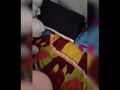 ❤️ La meva companya de pis es queda sola a casa perquè el seu marit se'n va de vacances i jo aprofito per follar-la i omplir-li el cul de llet ❤️ Súper porno al porno ca.xxxpornolive.ru ❤